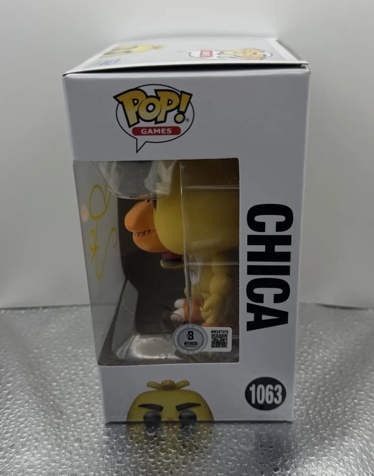 Megan Fox — MEGAN FOX SIGNED FIVE NIGHTS AT FREDDYS CHICA FUNKO POP BECKETT BAS 2, image 4