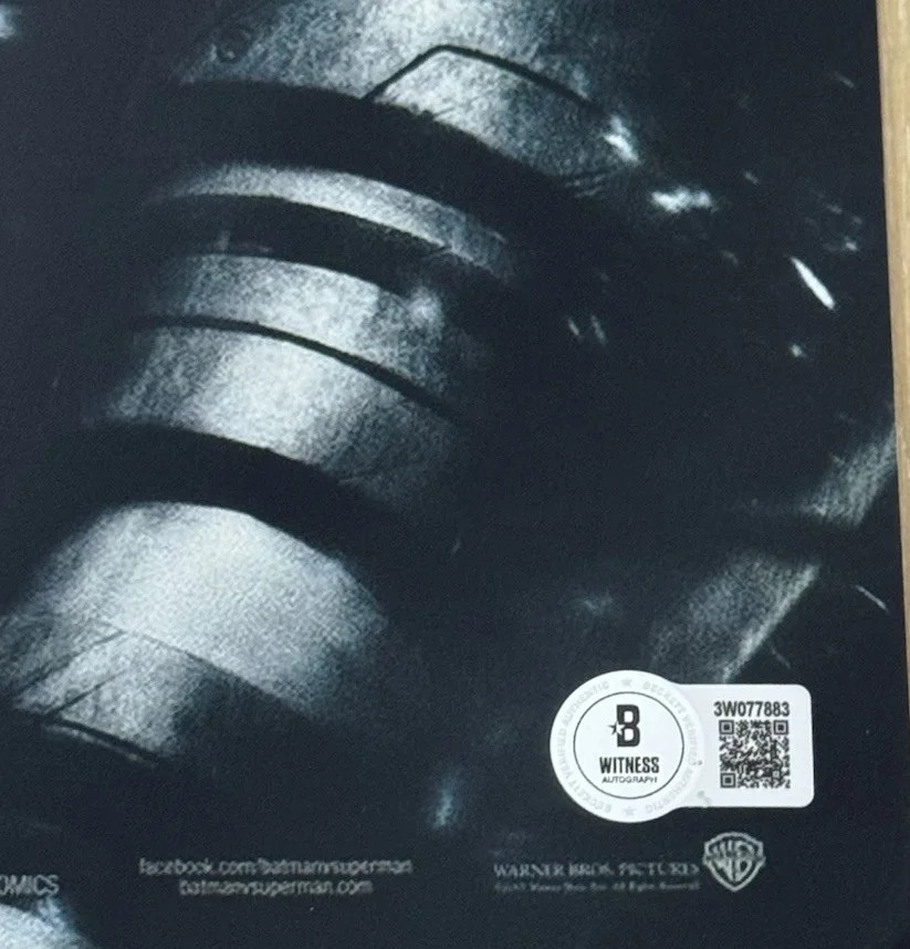 Ben Affleck — BEN AFFLECK SIGNED BATMAN VS SUPERMAN 11X17 PHOTO BECKETT BAS 2, изображение 2