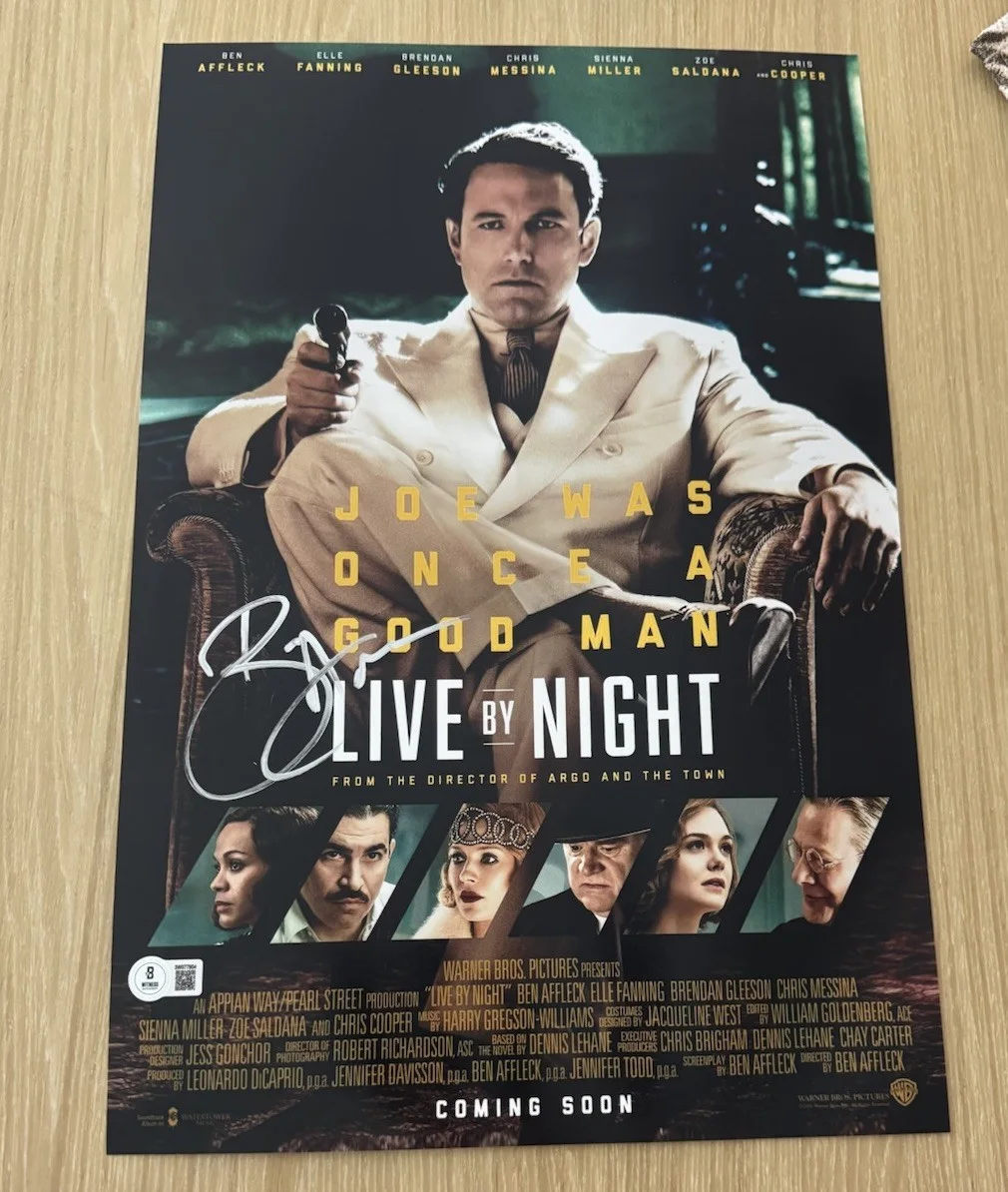Ben Affleck — BEN AFFLECK SIGNED LIVE BY NIGHT 11X17 PHOTO BECKETT BAS