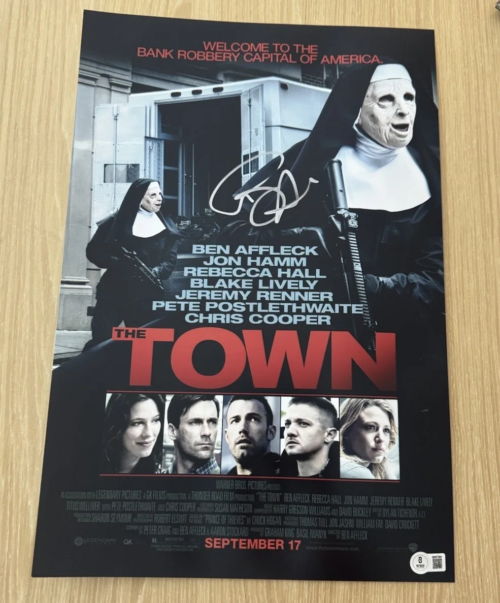 Ben Affleck — BEN AFFLECK SIGNED THE TOWN 11X17 PHOTO BECKETT BAS 3
