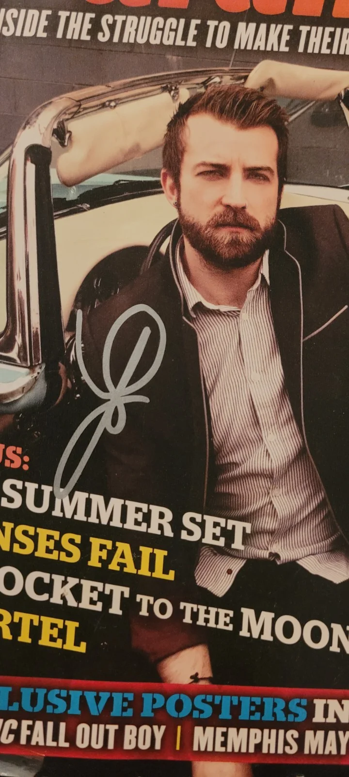 SIGNED PARAMORE HAYLEY WILLIAMS ALTERNATIVE PRESS MAGAZINE MAY 2013, image 4