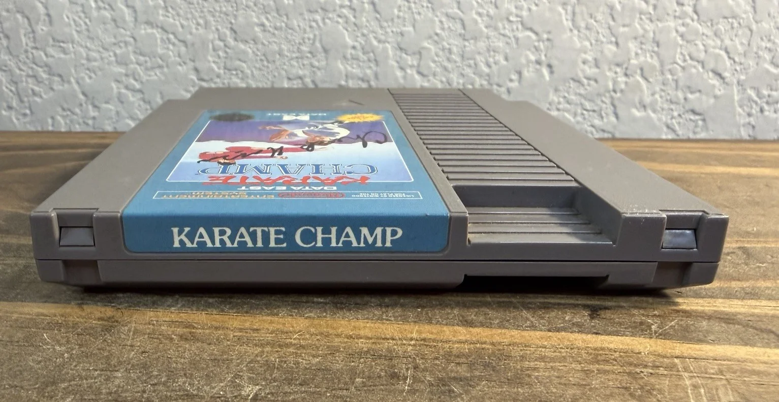 Chuck Norris — Chuck Norris SIGNED Karate Champ Nintendo NES Video Game AUTOGRAPHED Very Rare!, image 3