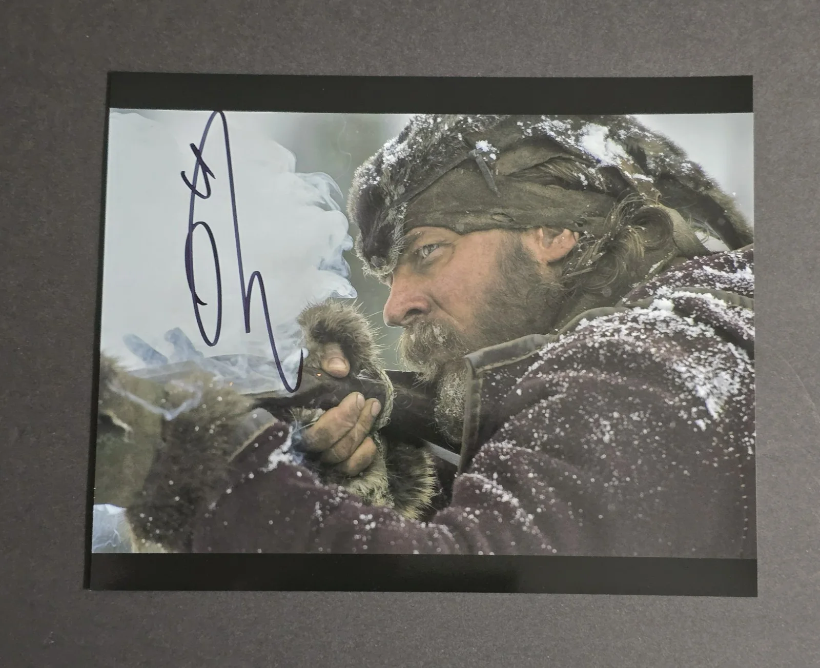 TOM HARDY — TOM HARDY ORIGINAL HAND SIGNED AUTOGRAPHED 8x10 PHOTO MINT w/COA THE REVENANT