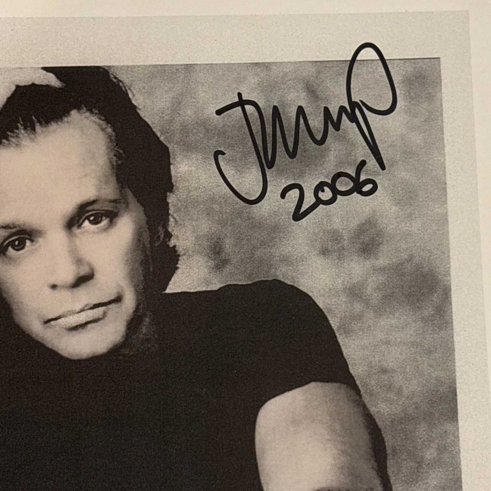 JOHN MELLENCAMP SIGNED 8X10 GLOSSY PHOTO PICTURE B/W, image 2