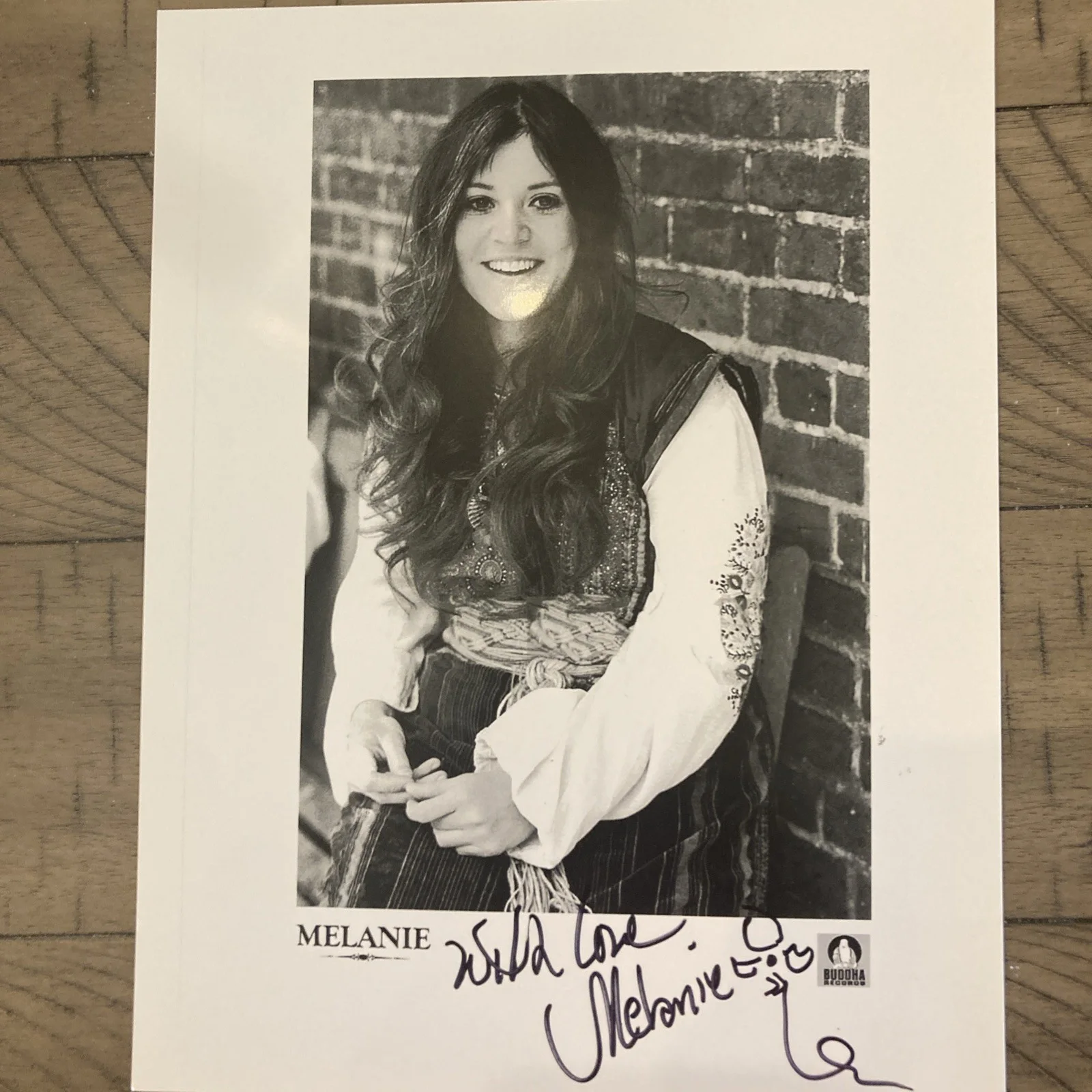 Melanie Safka 1947-2024 Woodstock signed 8x11 “Brand New Key” With-COA/Rare, изображение 2