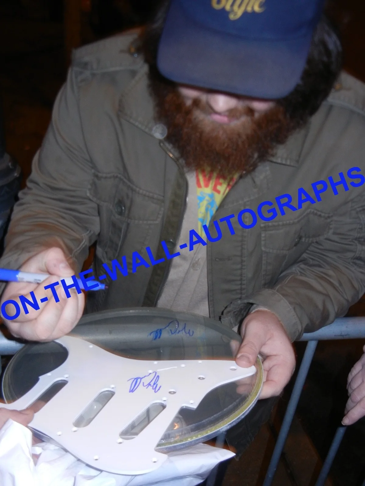 ALABAMA SHAKES HAND SIGNED AUTOGRAPHED ELECTRIC GUITAR BY ALL 4! EXACT PROOF+COA, изображение 4