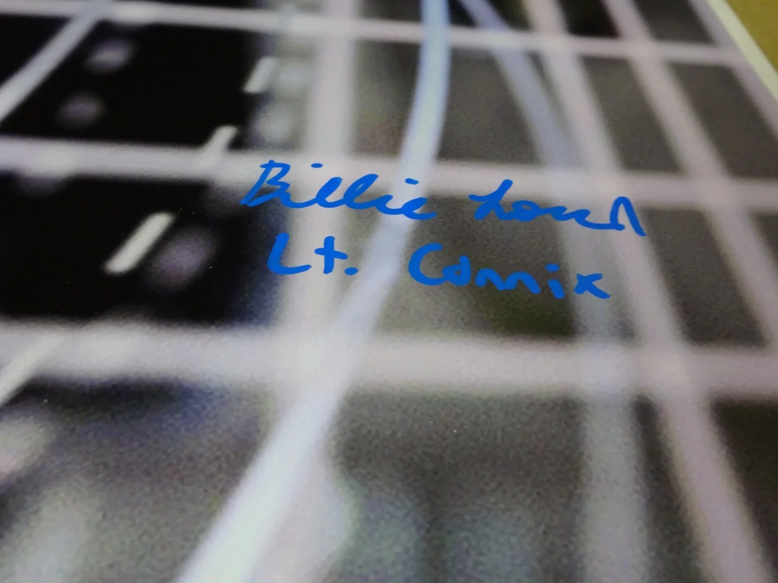 Billie Lourd — Signed Billie Lourd Autographed 11"x14" Photo Star Wars Lt Connix Beckett COA, изображение 4