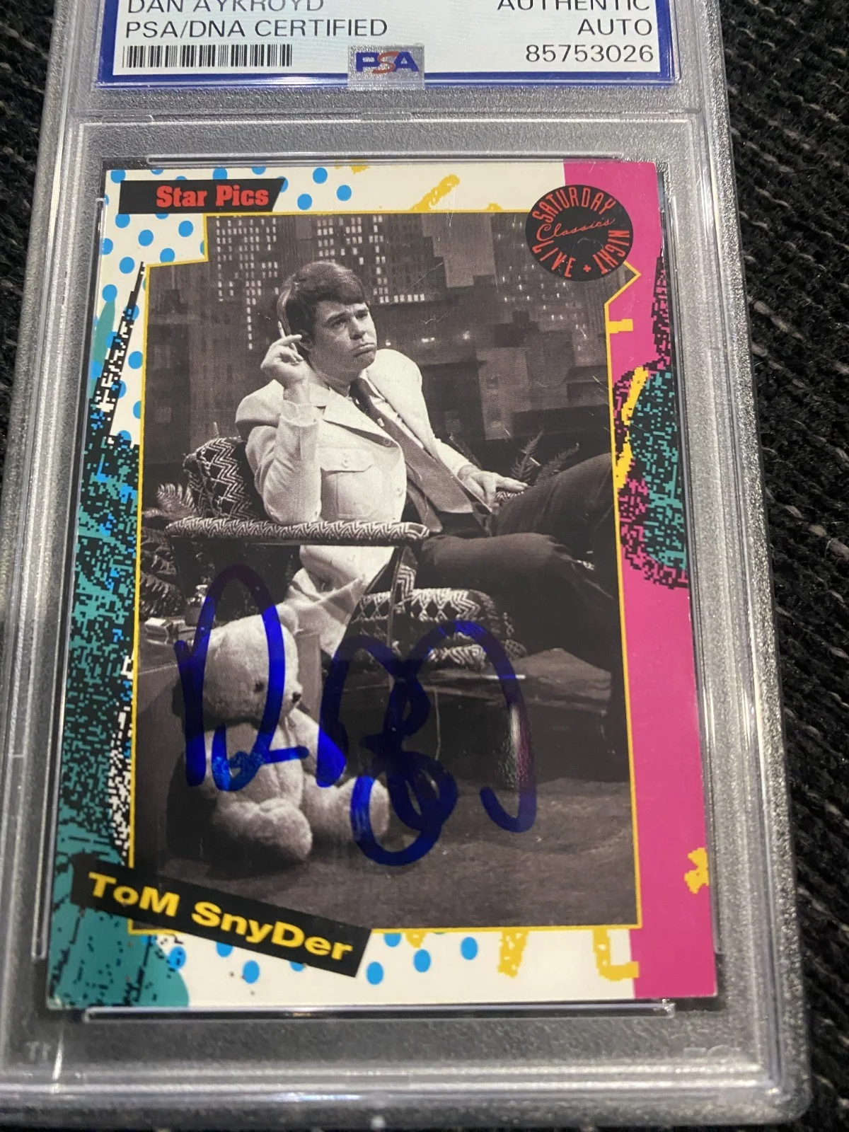 Dan Aykroyd — Dan Aykroyd Autographed Signed 1992 Star Pics Trading Card #105 PSA/DNA, image 4