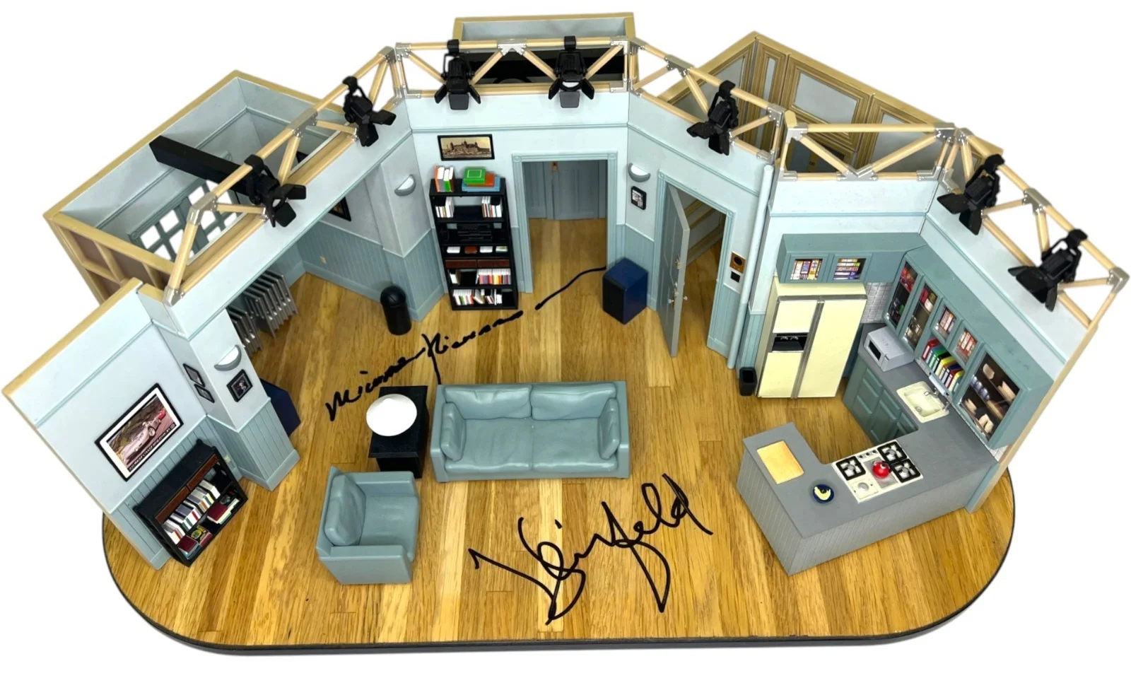JERRY SEINFELD — JERRY SEINFELD & MICHAEL RICHARDS SIGNED SEINFELD APARTMENT SET REPLICA JSA