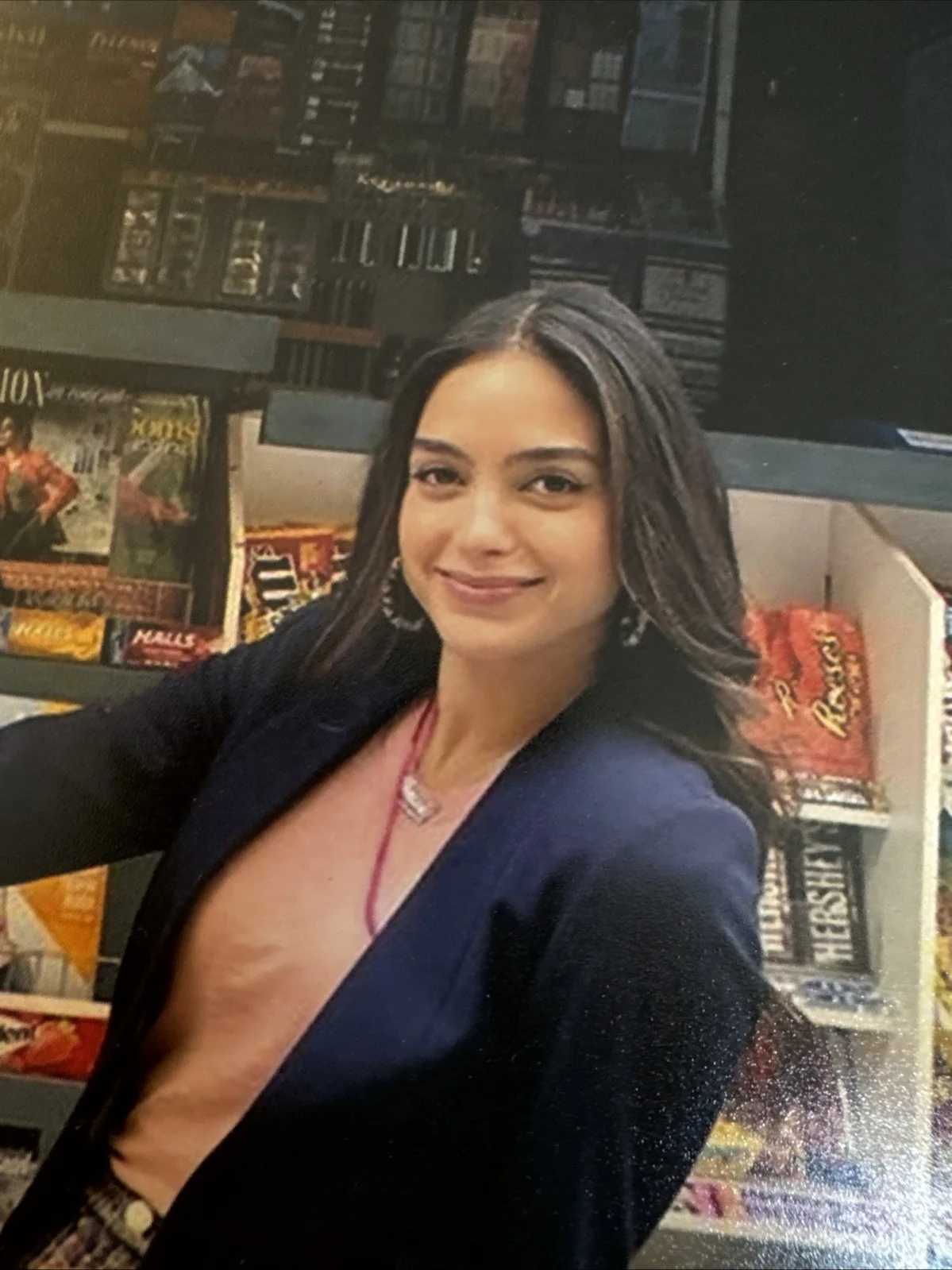 MELISSA BARRERA — MELISSA BARRERA Signed 8x10 Photo SEXY SCREAM JSA Autograph, изображение 4