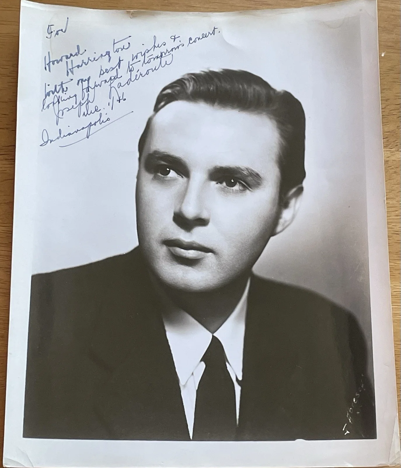 Canadian Opera Tenor Joseph Laderoute￼Autograph Photo To Symphony Manage, изображение 2