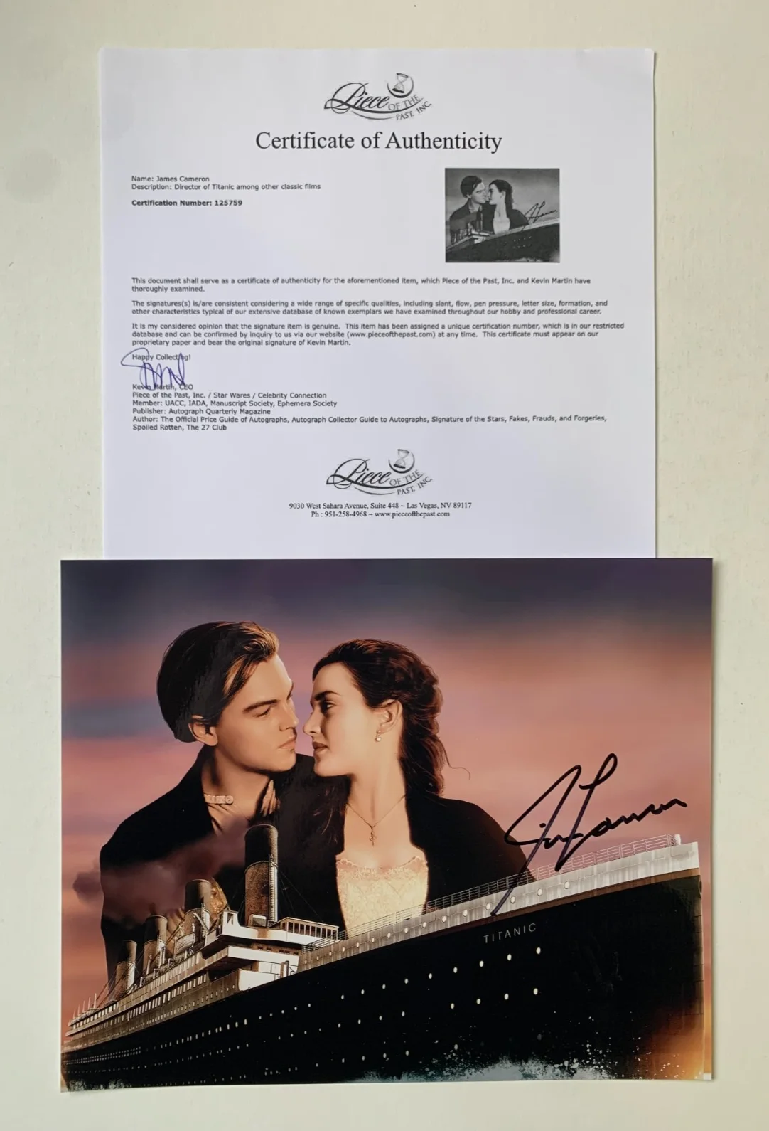 James Cameron — Director JAMES CAMERON signed TITANIC movie photo, with COA, 8x10, изображение 3