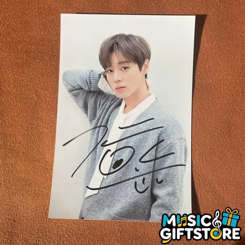 WANNA ONE PARK JI HOON Autographed Signed Photo 4*6 K-POP COLLECTION 2022 #MUGS, изображение 3