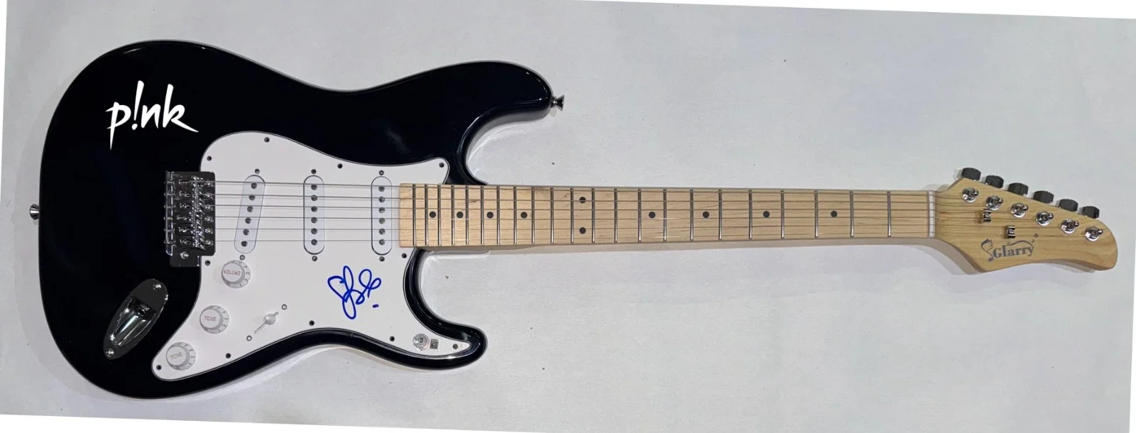 P!NK Pink Signed Autograph Electric Guitar Alecia Moore Missundaztood BAS COA, изображение 3