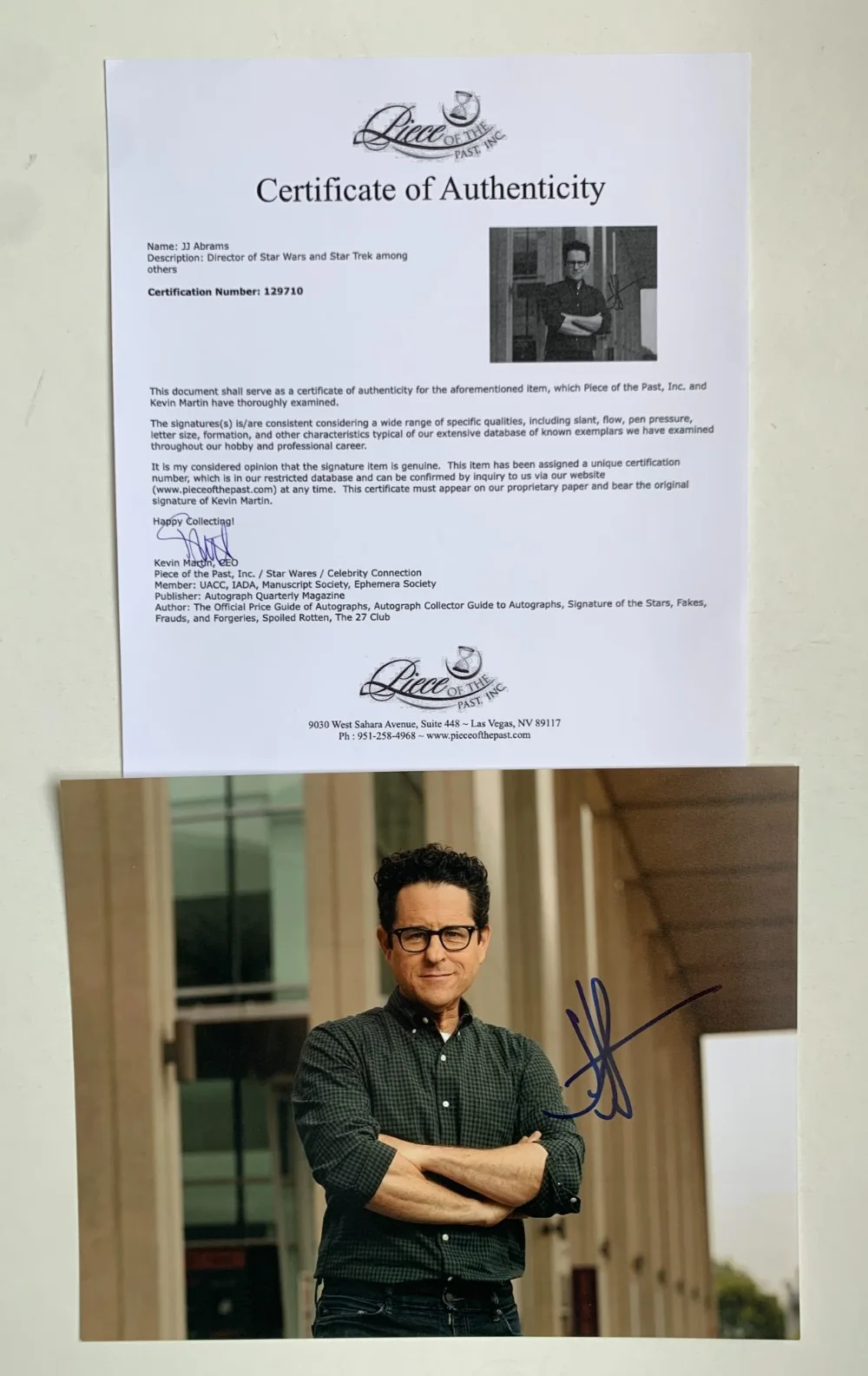 J. J. Abrams — Director J.J. ABRAMS signed photo, with COA, 8x10, image 3