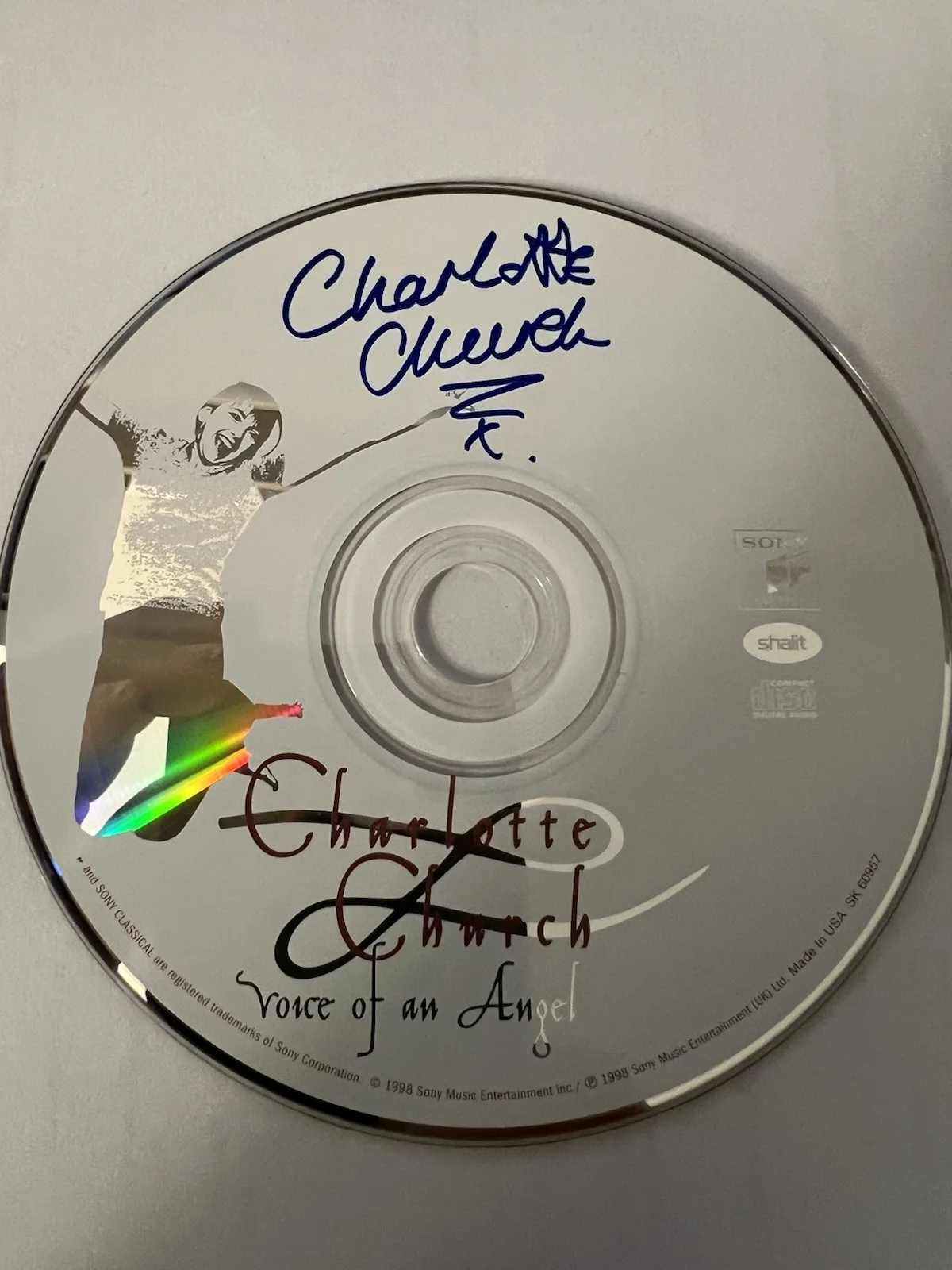 Charlotte Church Signed Cd Voice Of An Angel 1998, изображение 2