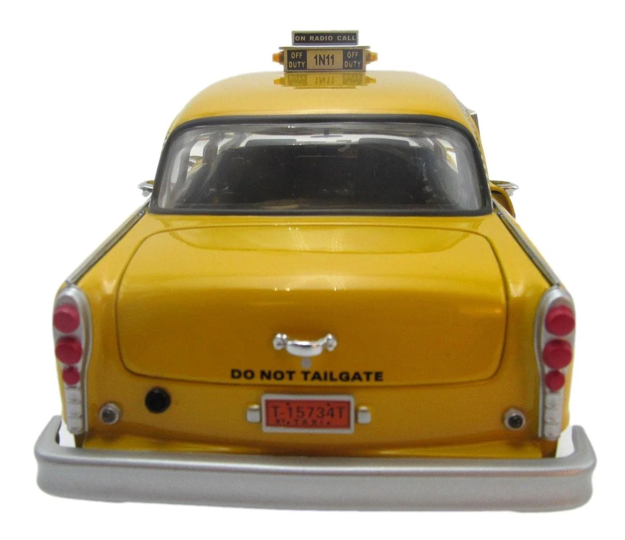 Christopher Lloyd Signed 1:18 Scale Vintage Yellow Taxi Cab Diecast JSA 204897, изображение 5