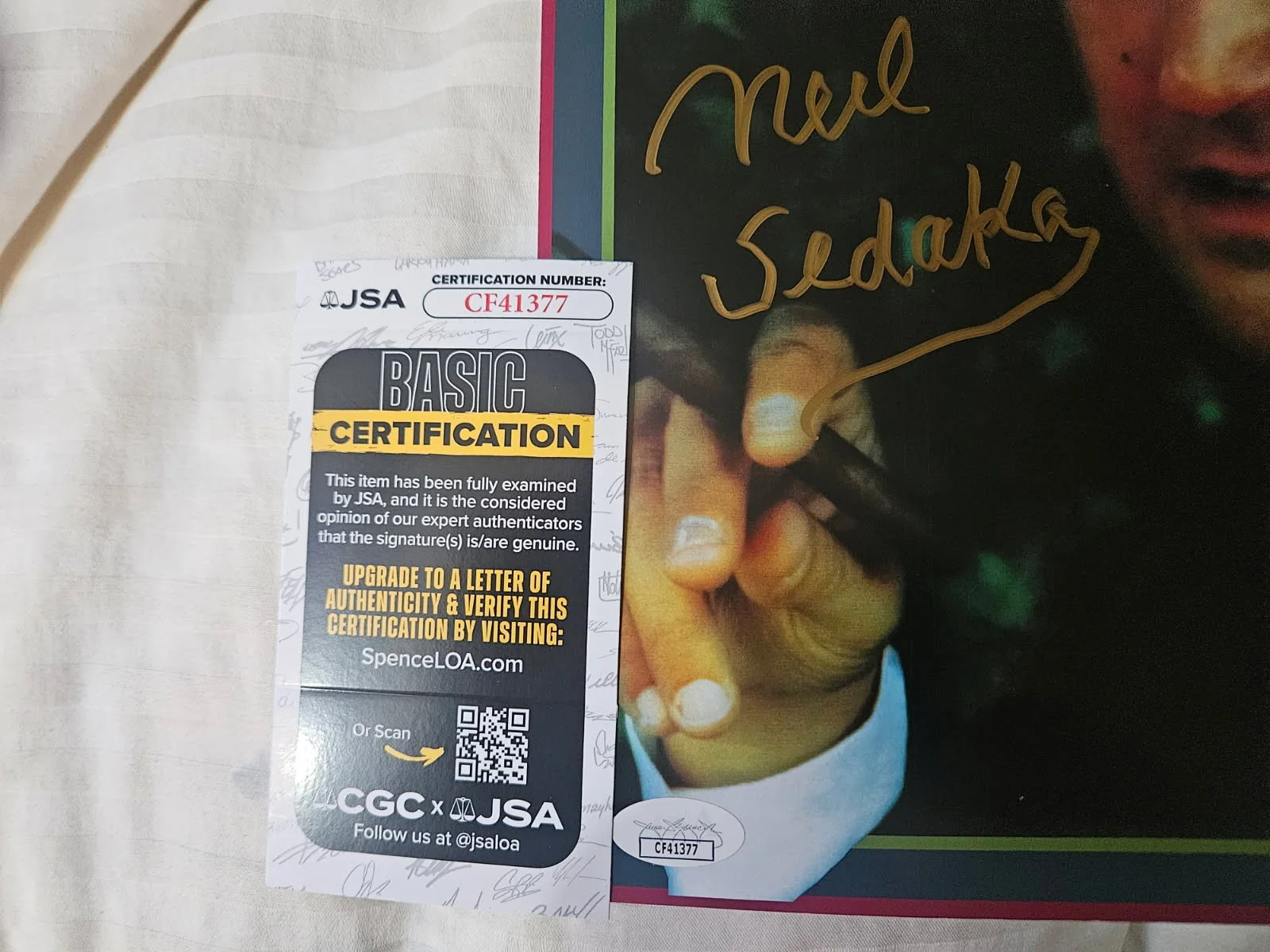 Neil Sedaka autographed double red Album insert Sedaka's Back JSA Certified, изображение 4