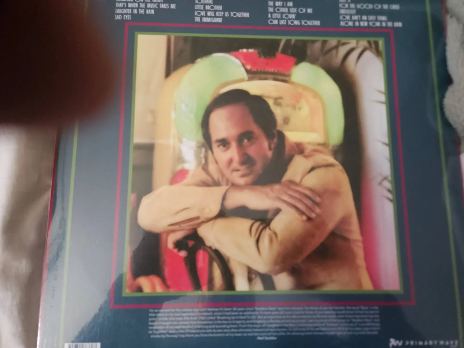 Neil Sedaka autographed double red Album insert Sedaka's Back JSA Certified, изображение 5