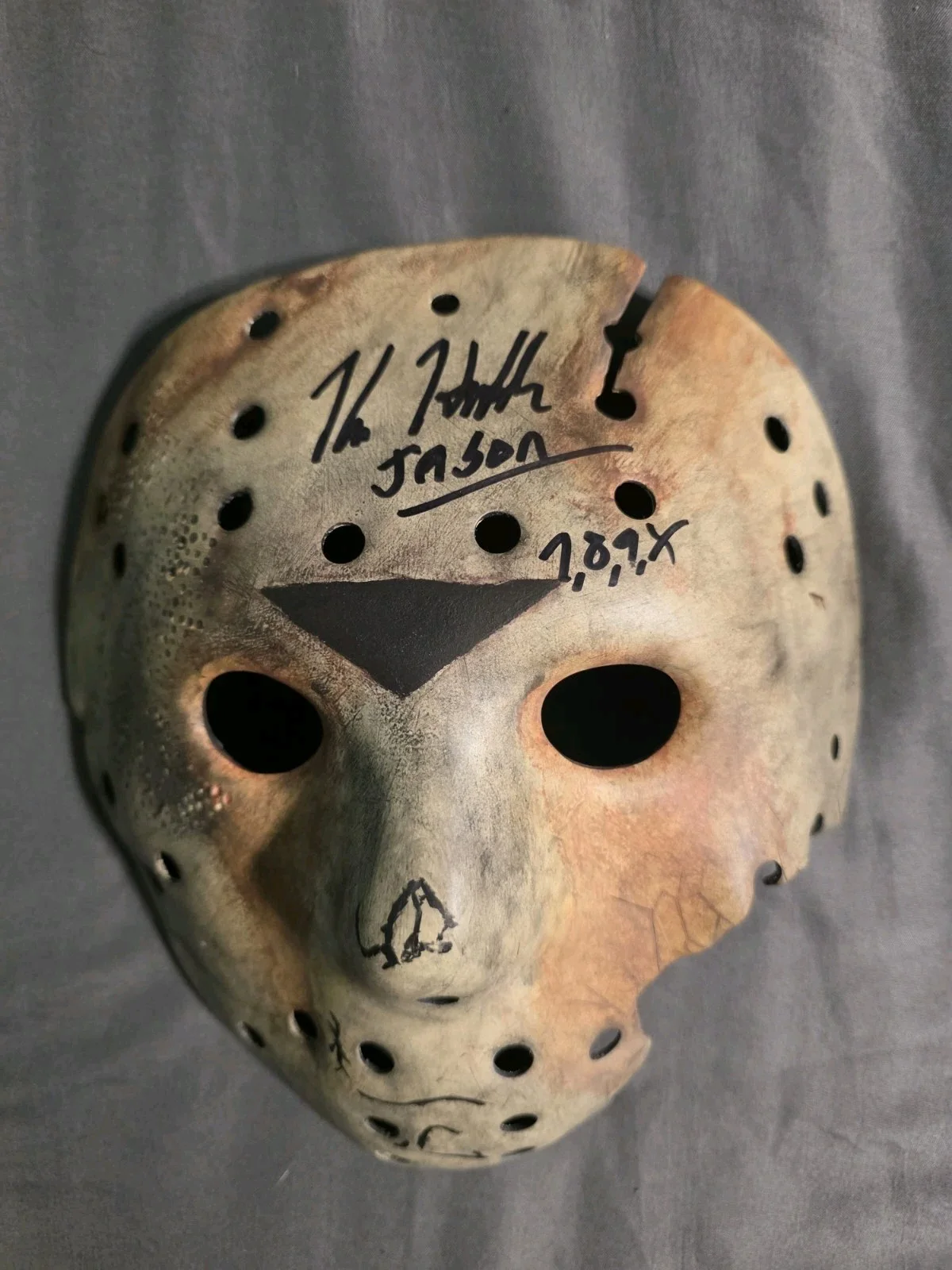 Jason Voorhees Mask Replica Signed By Kane Hodder, image 2