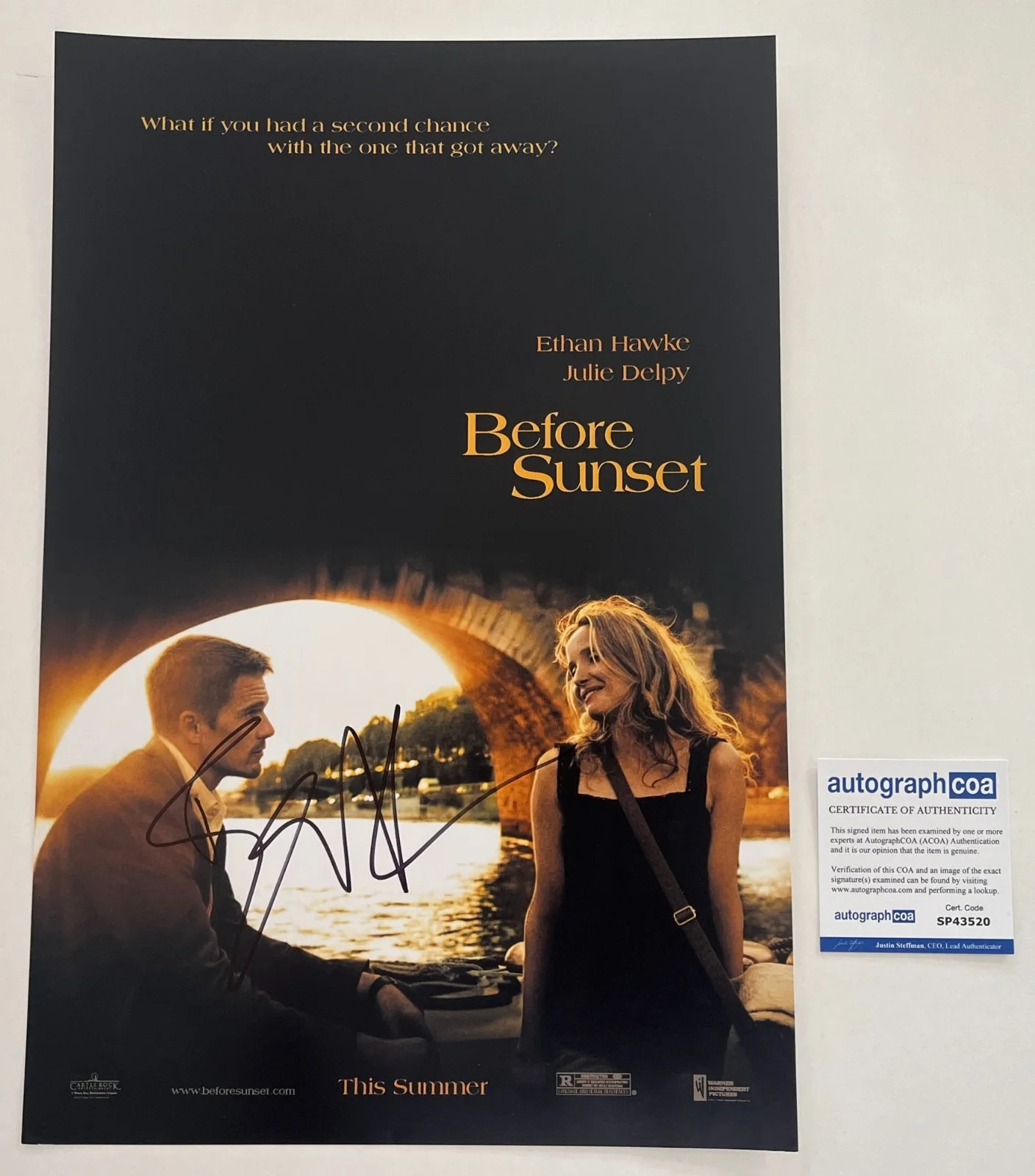 ETHAN HAWKE SIGNED BEFORE SUNSET 12x18 PHOTO w/EXACT VIDEO PROOF & AUTOGRAPH COA, изображение 3