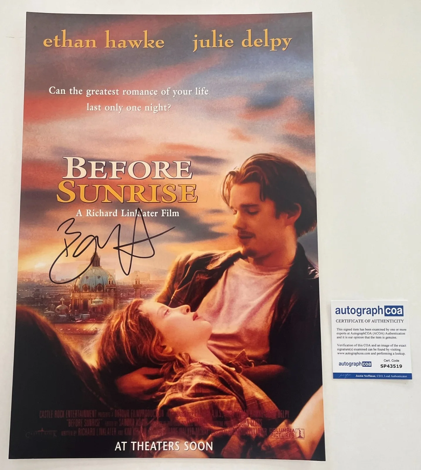 ETHAN HAWKE SIGNED BEFORE SUNRISE 12x18 PHOTO wEXACT VIDEO PROOF & AUTOGRAPH COA, image 3