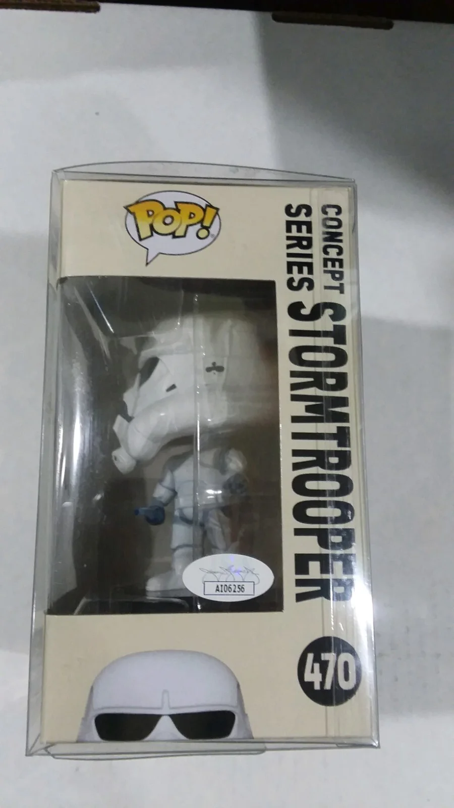 Dmitriy Karas — Dmitriy Karas Star Wars Stormtrooper Funko Pop #470 autographed JSA sticker LR8, изображение 3