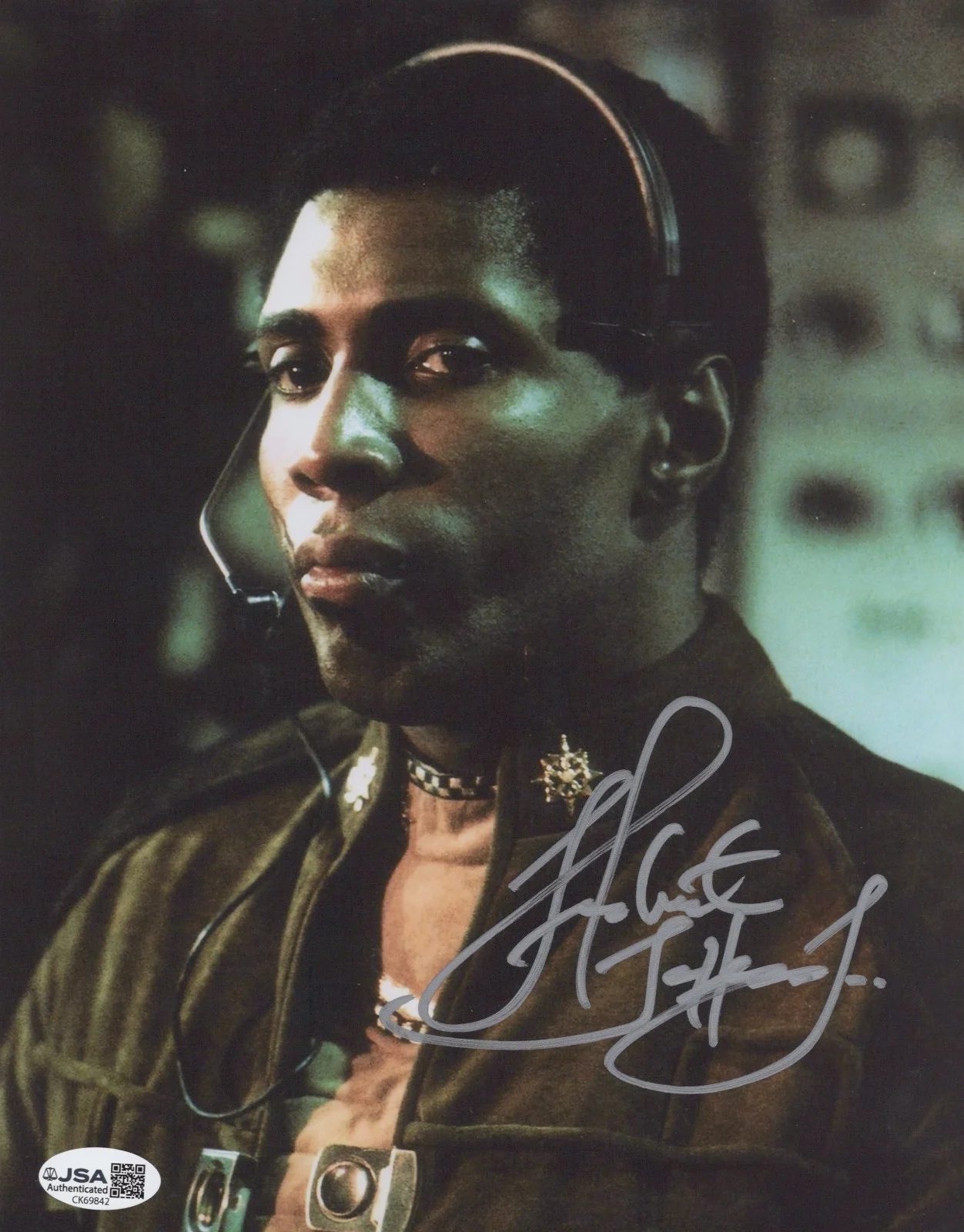 Herbert Jefferson Jr — Battlestar Galactica- Herbert Jefferson Jr signed Lt. Boomer 8x10 photo JSA COA