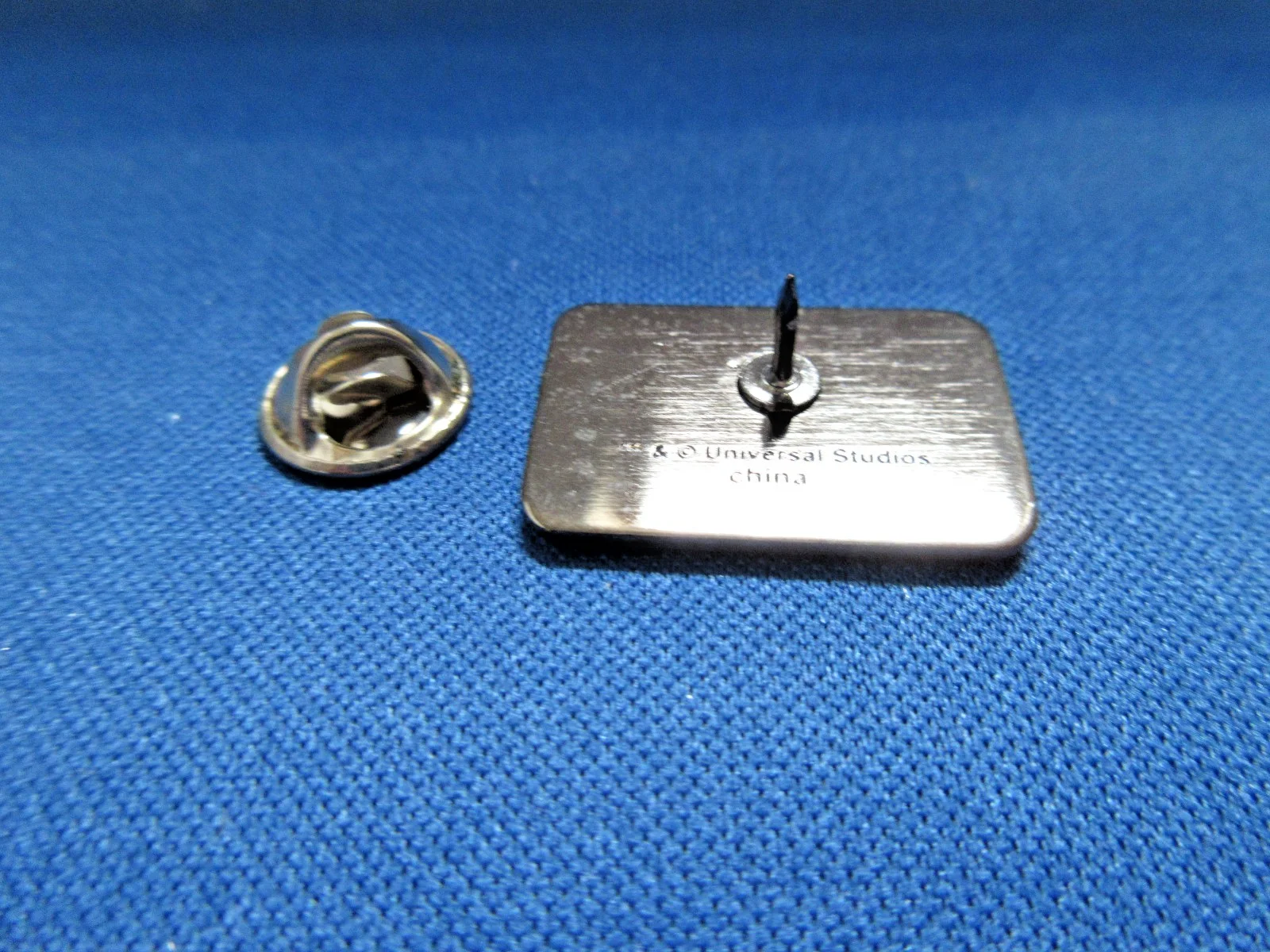 ET THE EXTRA TERRESTRIAL PIN BADGE 90's UNUSED EX SHOP STOCK, image 5