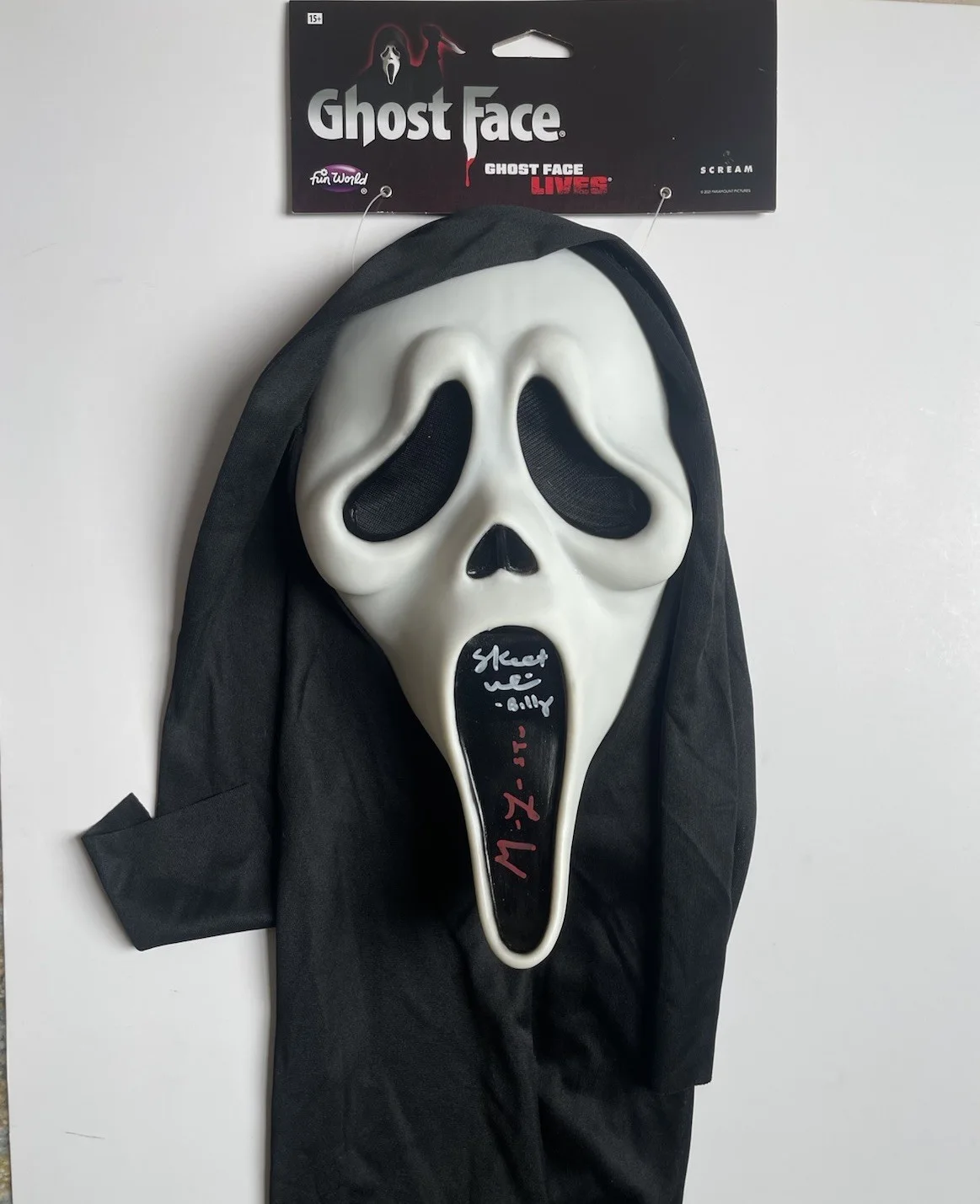 Matthew Lillard — Matthew Lillard Skeet Ulrich Hand Signed Ghost Face Mask Scream Billy Stu