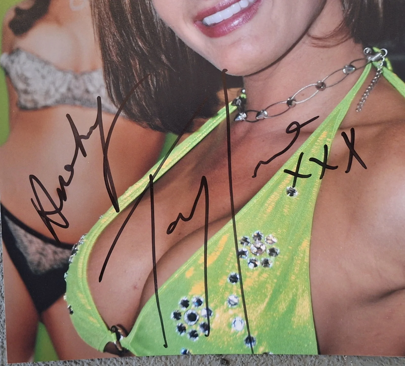 Tory LANE Signed 8x12" PHOTO #1 - Wicked Smile, изображение 2