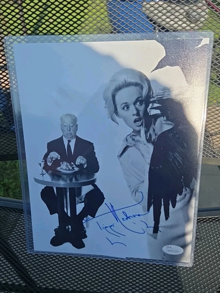 Tippi HEDREN signed 8X10 PHOTO THE BIRDS JSA COA ALFRED HITCHCOCK, изображение 2