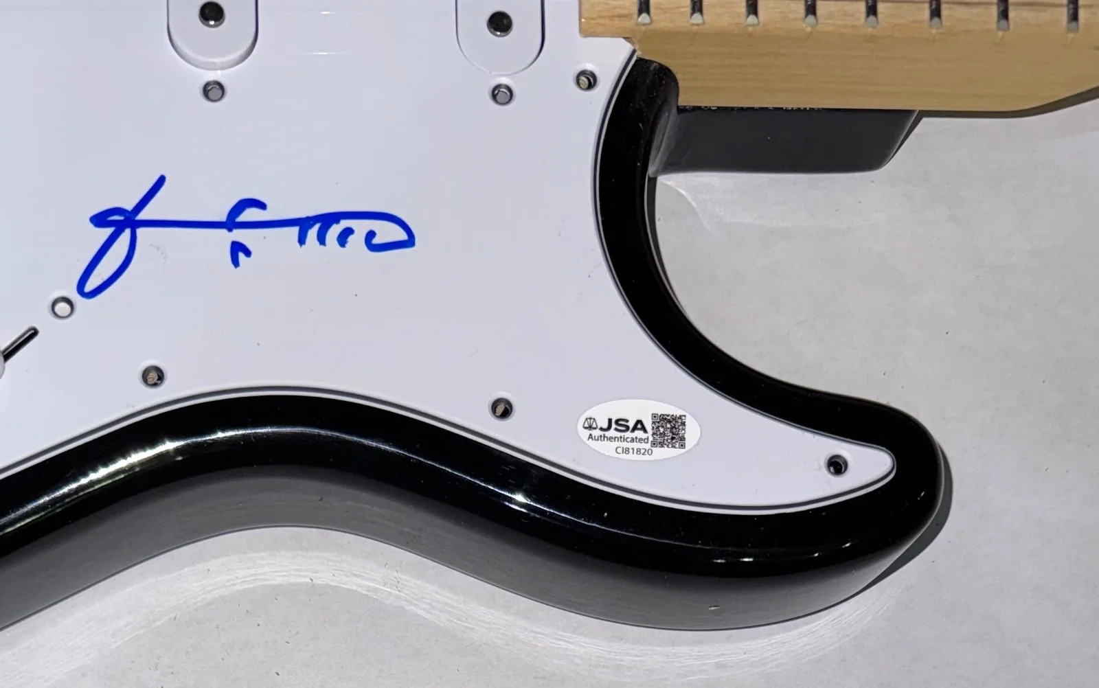 Patti Smith Signed Autograph Electric Guitar Horses Easter Rock Singer JSA COA, image 4