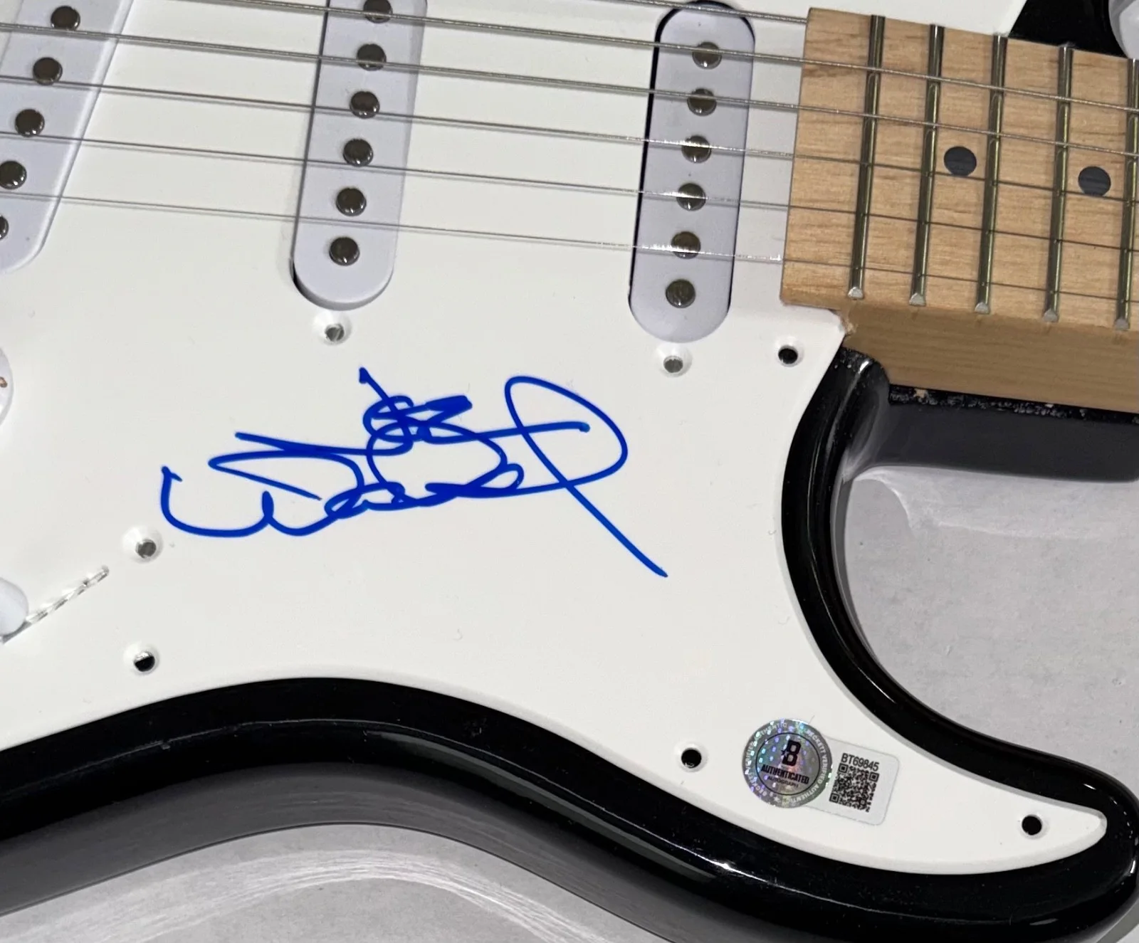 Joe Walsh The Eagles Signed Autograph Electric Guitar Band Guitarist Beckett COA, изображение 5