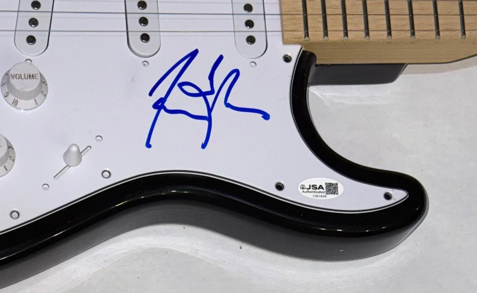 James Taylor Signed Autograph Electric Guitar Sweet Baby James Singer JSA COA, изображение 4
