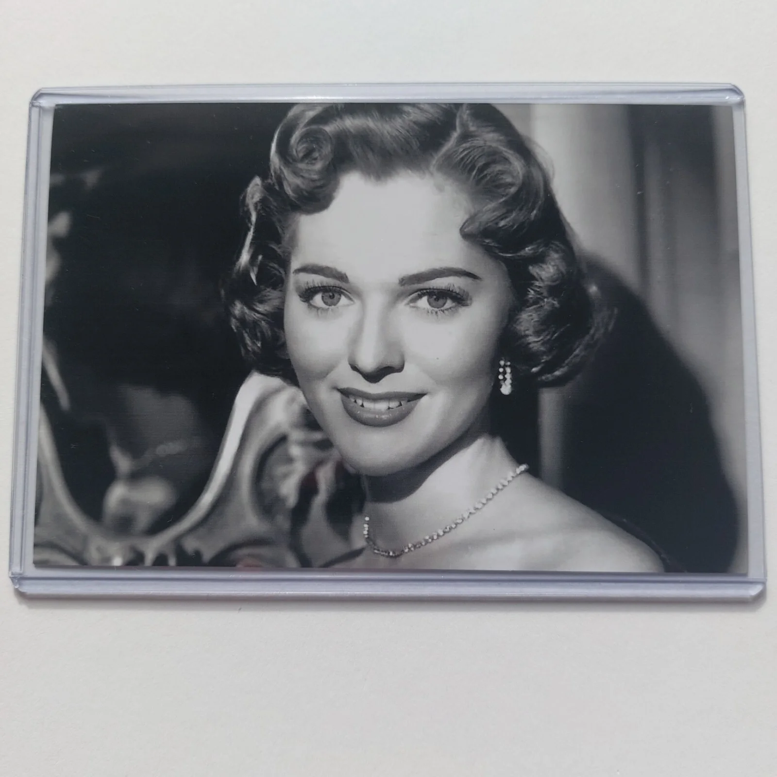 Joan Weldon — Joan Weldon Signed 3x5 Index Card (Them!, Gunsight Ridge, Stranger Wore a Gun), изображение 5