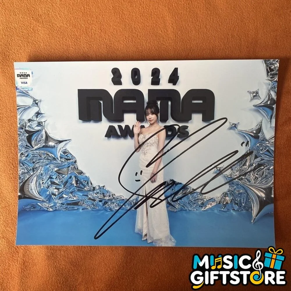 IZ*ONE IZONE Jo Yu Ri Autographed Signed Photo Autographs Collectibles 2025A #MU, изображение 3