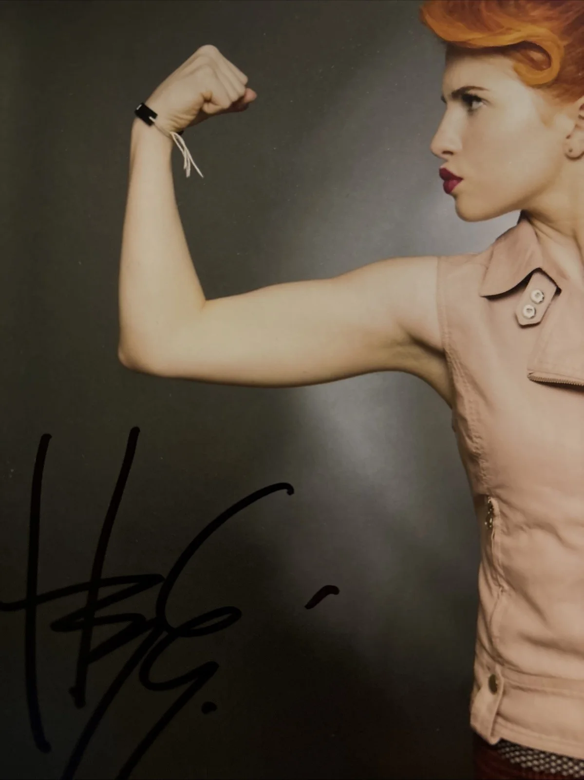 Hayley Williams /Punk Singer Sexy Flex Paramore Signed Autograph 8x10 Photo COA, изображение 2