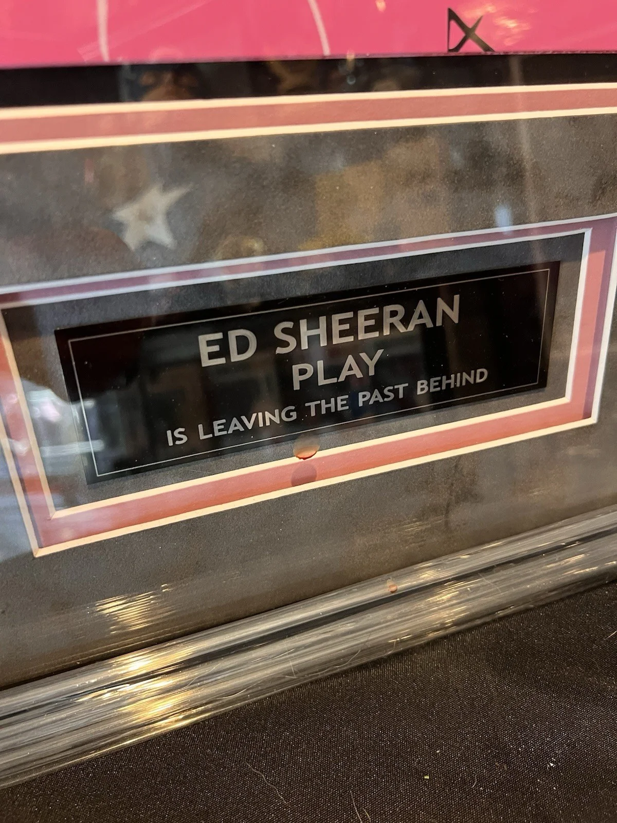 Ed Sheeran SIgned Autograph Costume Frame VINYL LP * PSA/DNA, image 3
