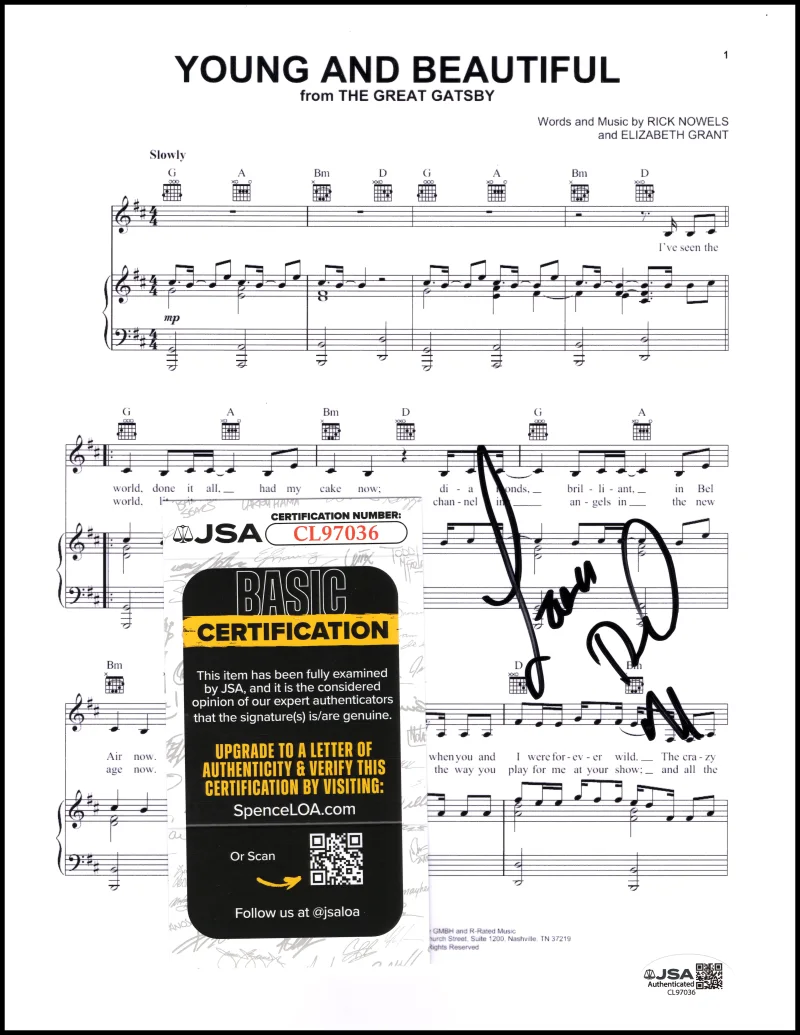 Lana Del Rey — Lana Del Rey Signed Autograph Young and Beautiful Sheet Music w/ JSA COA, изображение 2