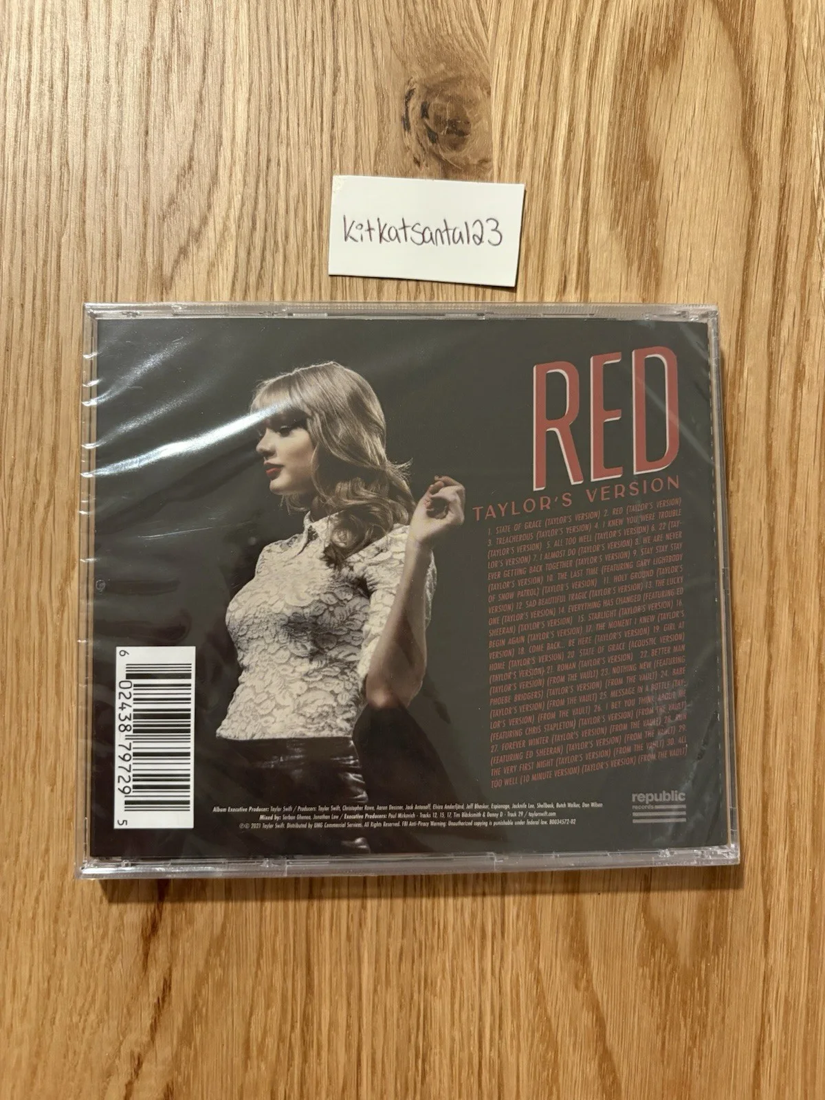 Taylor Swift Red (Taylor's Version) SIGNED CD New and Sealed, image 2