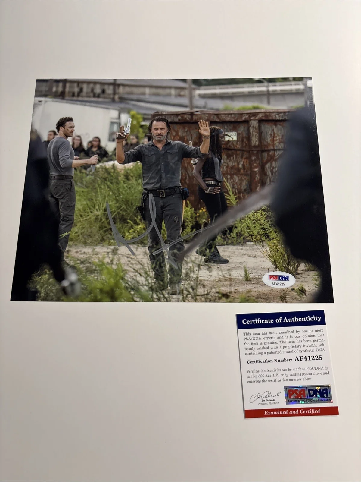 Andrew Lincoln — Andrew Lincoln Autographed Signed 8X10 Photo-The Walking Dead-PSA