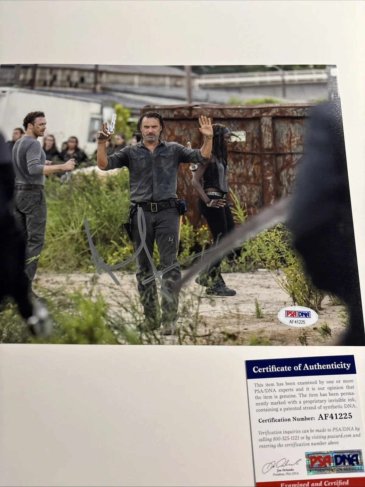 Andrew Lincoln — Andrew Lincoln Autographed Signed 8X10 Photo-The Walking Dead-PSA, изображение 2