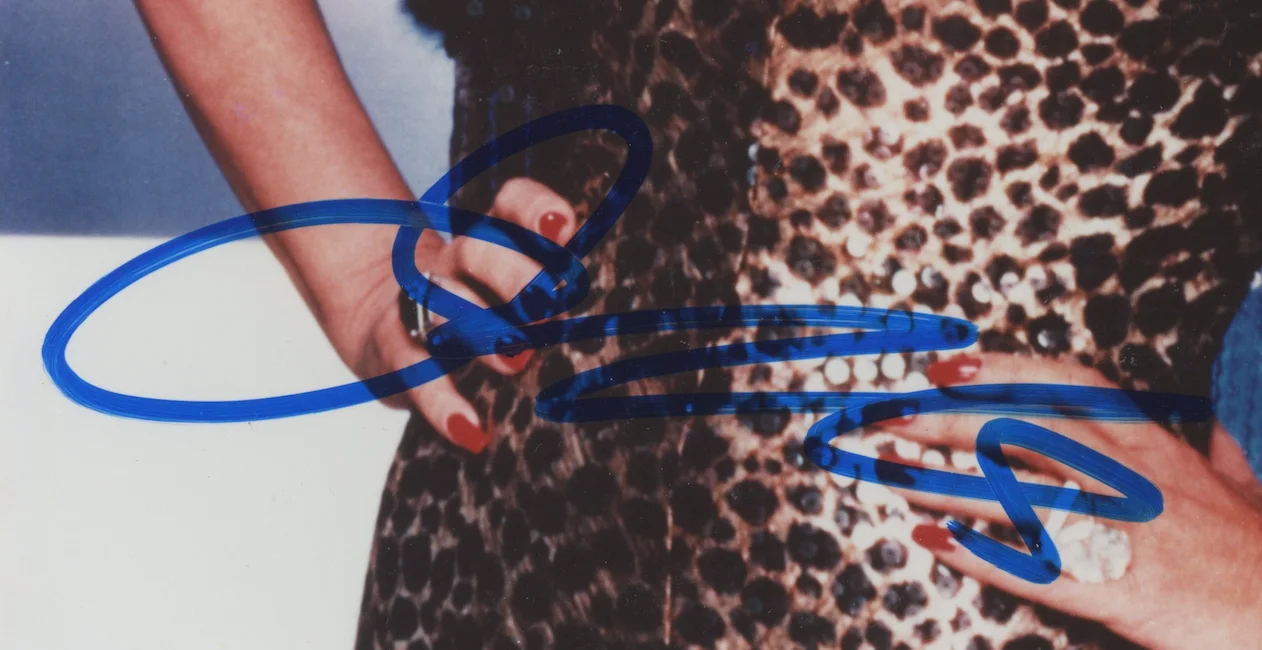 Joan Collins Autographed Signed Vintage 8x10 Photo AMCo COA 24305, image 2