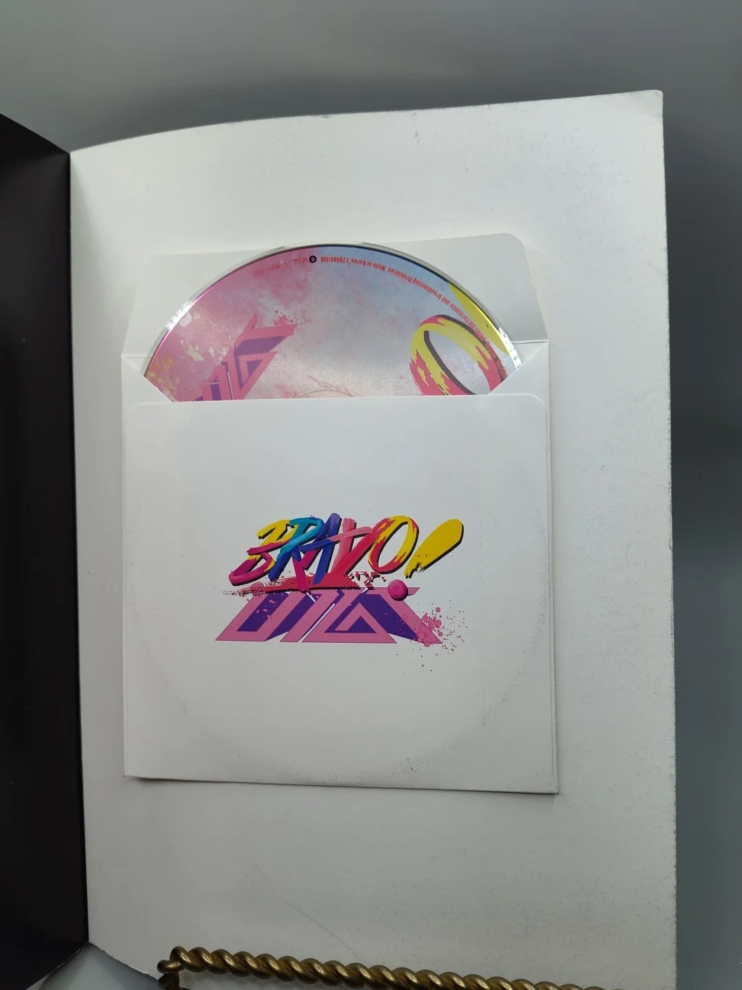 K-POP UP10TION 2nd Mini Album BRAVO! CD + Photocard + Photo Booklet, изображение 3