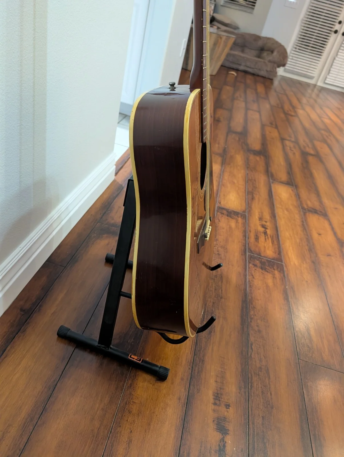 The Who Signed Acoustic Guitar Vintage Aria 6-String Autographed, image 4