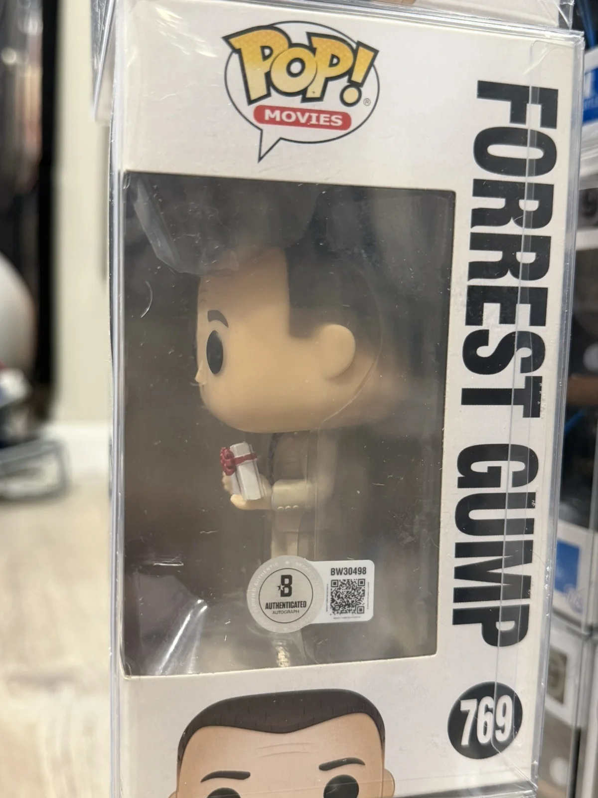 Tom Hanks — Tom Hanks Signed Forrest Gump Funko Pop 769 Autographed Beckett BAS Authentic, image 2