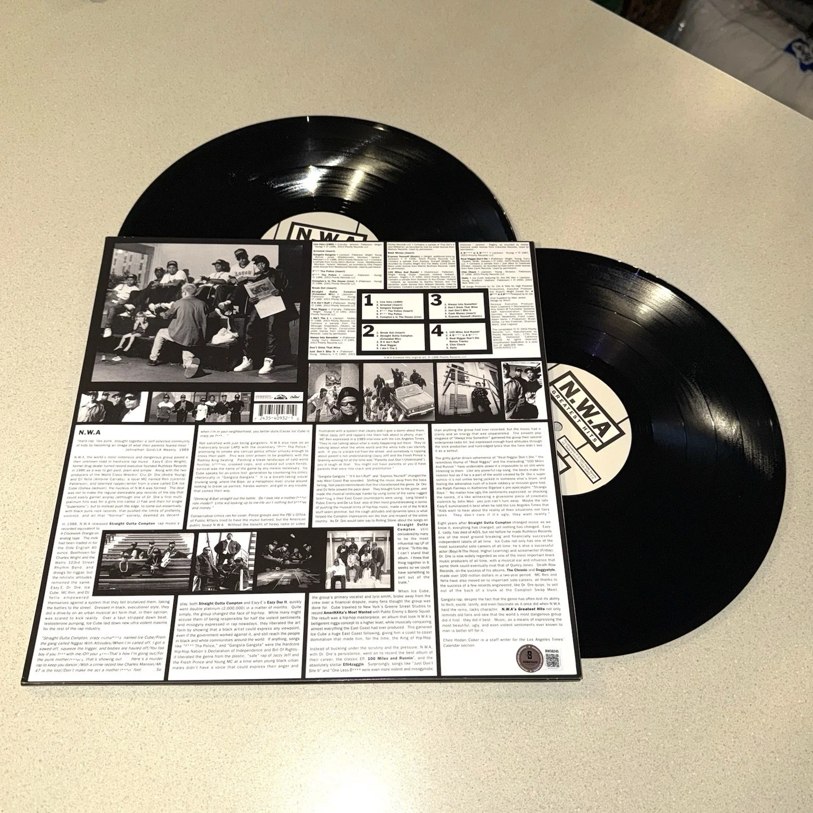 RAPPER ICE CUBE N.W.A. signed autographed GEATEST HITS VINYL BECKETT BAS COA, изображение 3