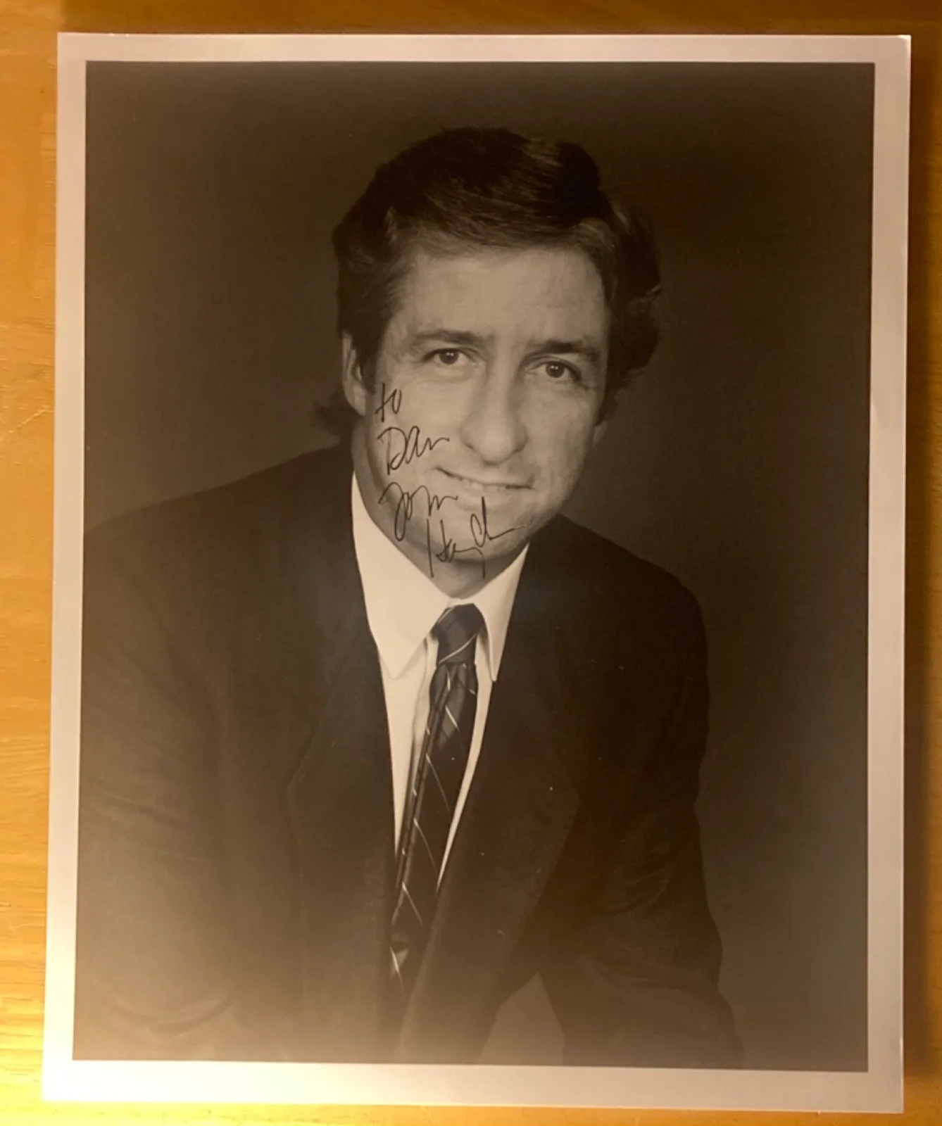 Hand SIGNED Tom Hayden 8x10 Vintage Photo - California Senator 23rd District,, image 2
