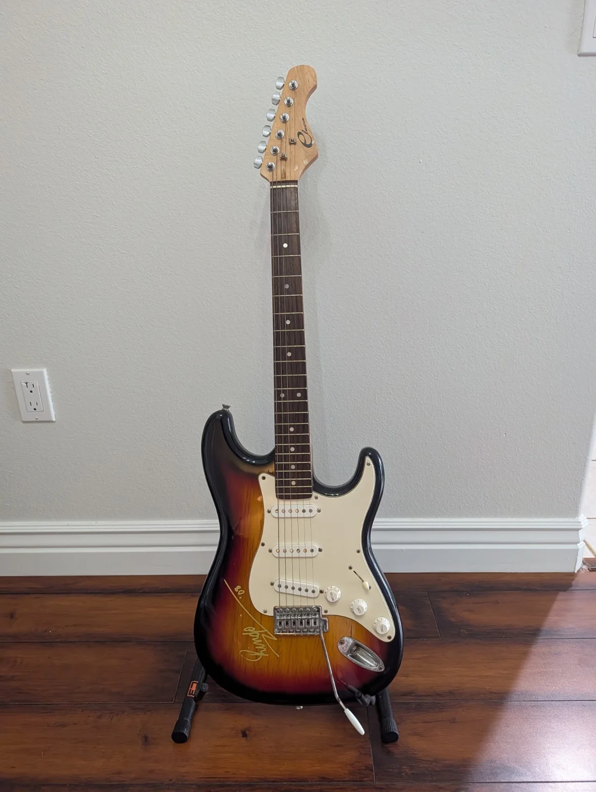 Ringo Starr Signed Electric Guitar Tobacco Sunburst Strat, изображение 3